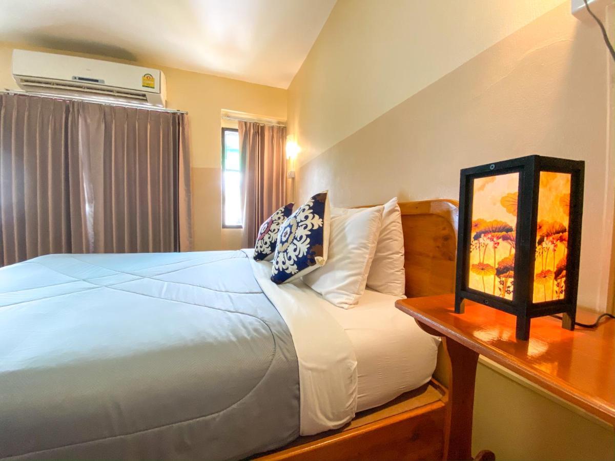 Funky Monkey Cnx - Guesthouse Chiang Mai Ngoại thất bức ảnh